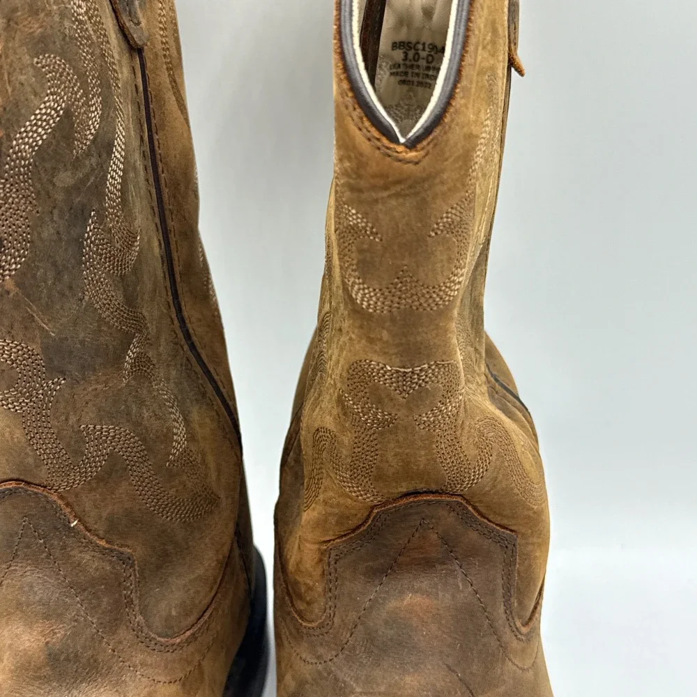 Cody James Western Leather Square Toe Boots Kids 3.0 D Brown Stitched Distressed